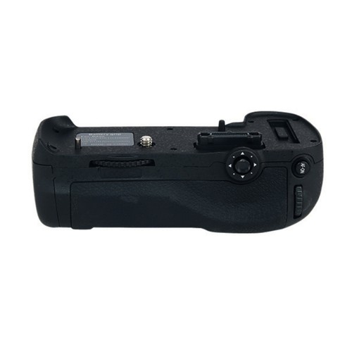 MB-D12 impugnatura batteria